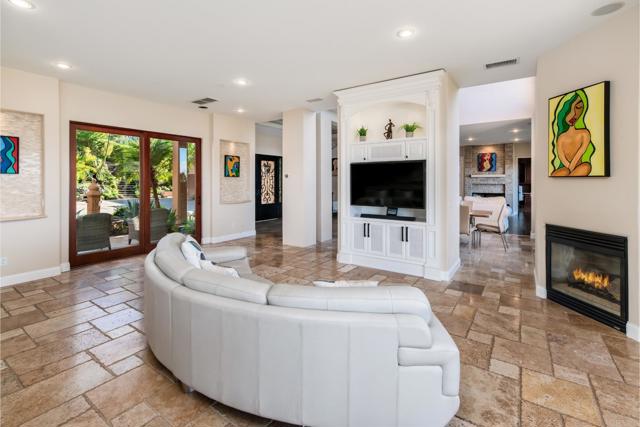 Detail Gallery Image 9 of 72 For 18102 via Ascenso, Rancho Santa Fe,  CA 92067 - 6 Beds | 6/1 Baths