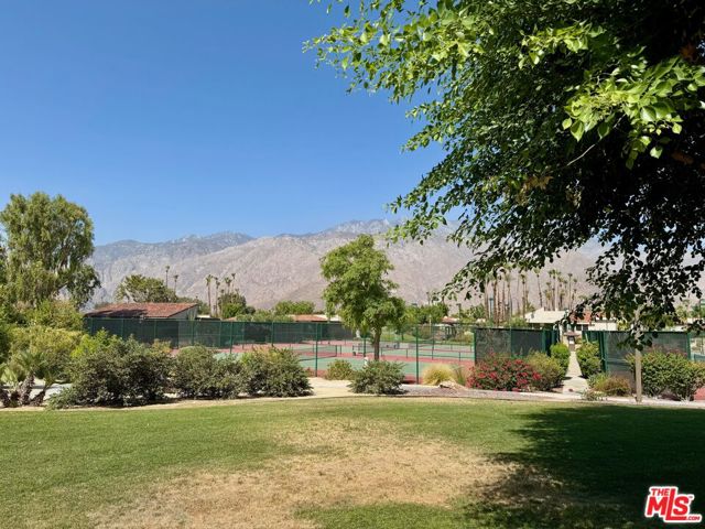 1931 Paseo Raqueta, Palm Springs CA: https://media.crmls.org/mediaz/b63145c0-ba72-404d-8c88-13f1303bab99.jpg