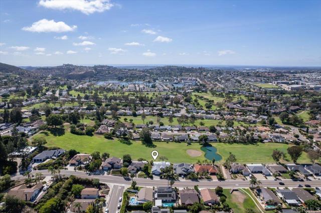 1054 La Sombra Drive, San Marcos CA: https://media.crmls.org/mediaz/b6317c4b-6a36-41a5-8a27-19c16086f806.jpg