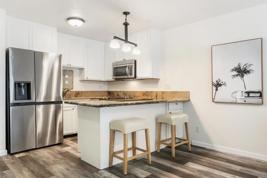 1645 Emerald - photo 12