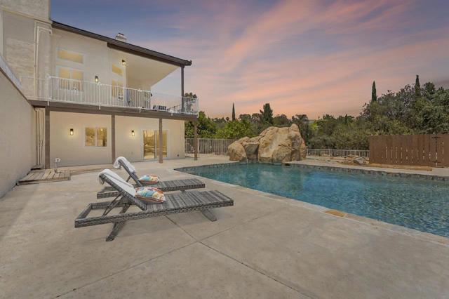 2047 Via Del Torrie, Alpine CA: https://media.crmls.org/mediaz/b6327770-1d60-4ab7-be5a-7aa02ca77be3.jpg