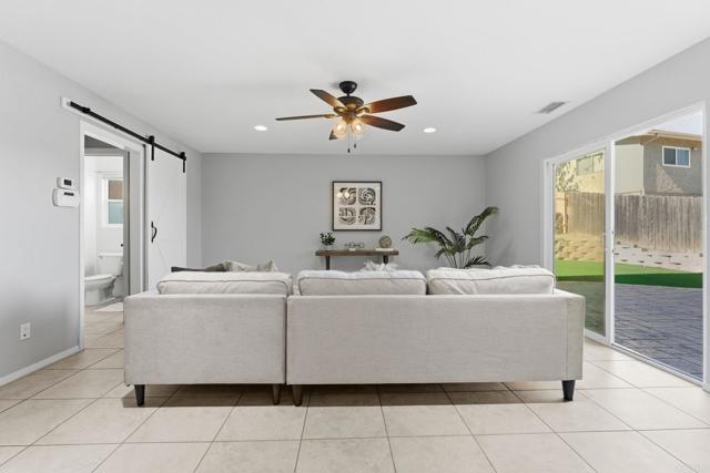 Detail Gallery Image 20 of 55 For 209 Journeys End, Vista,  CA 92083 - 4 Beds | 2/1 Baths