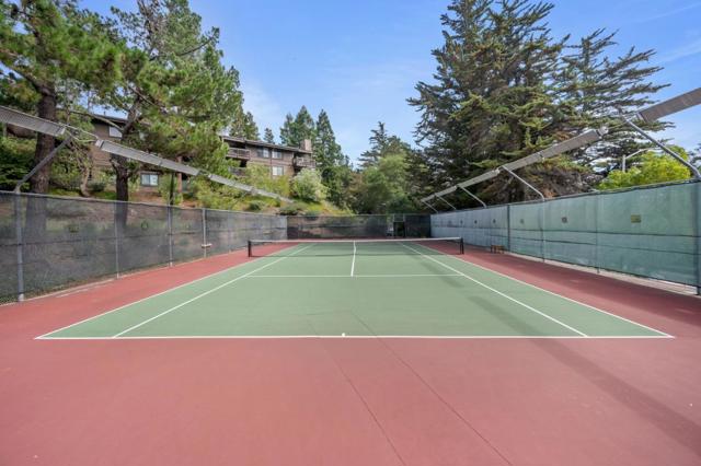 3295 La Mesa Drive, San Carlos CA: https://media.crmls.org/mediaz/b6342188-831a-4047-97f5-3abf257e2596.jpg