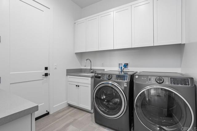 1203 Stonemark Place, Vista CA: https://media.crmls.org/mediaz/b63440e1-8957-4aa7-b0dc-52333c75a511.jpg