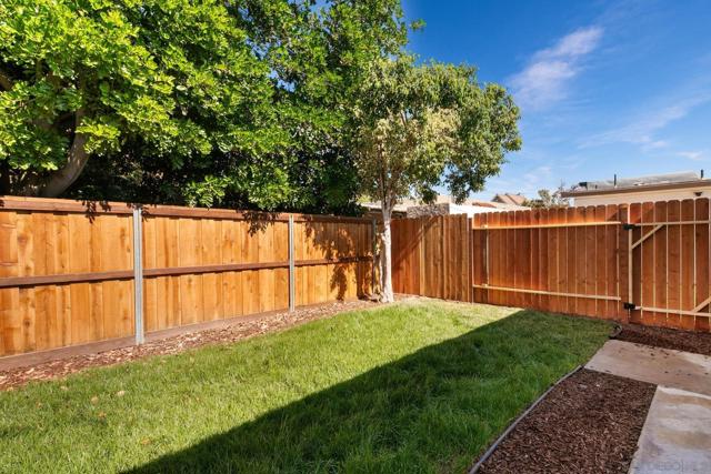 Image 26 of 37 For 4710 Mansfield St