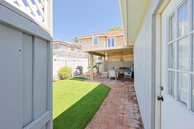 Detail Gallery Image 35 of 42 For 413 J St, Coronado,  CA 92118 - 1 Beds | 1 Baths