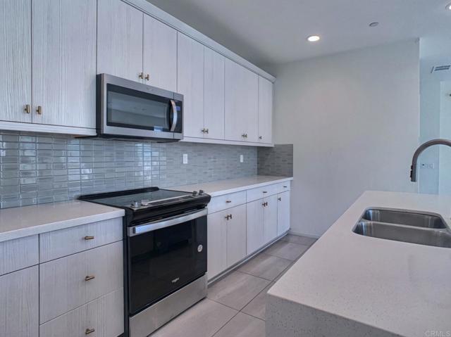 2730 Pepino St, Spring Valley, California 91977, 3 Bedrooms Bedrooms, ,2 BathroomsBathrooms,Residential Lease,For Rent,2730 Pepino St,CRPTP2505287