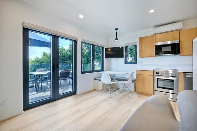 Image 1 of 22 For 747 Armada Ter