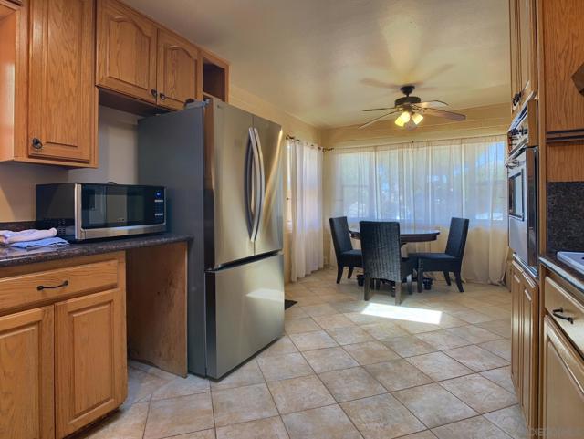 1445 Terracita Ln, Alpine CA: https://media.crmls.org/mediaz/b63697d0-3194-41a5-98bd-753b39daae06.jpg