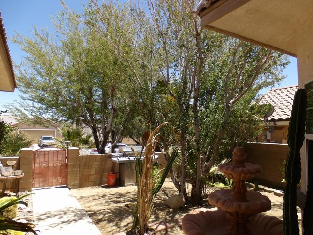 13569 Caliente Drive, Desert Hot Springs CA: https://media.crmls.org/mediaz/b6371bbf-28d7-4ecf-b6c1-56a5a0cb2ece.jpg