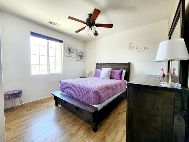 42798 Incantata Place, Indio CA: https://media.crmls.org/mediaz/b637a19a-2016-4f2f-be5c-fb78ec33817c.jpg