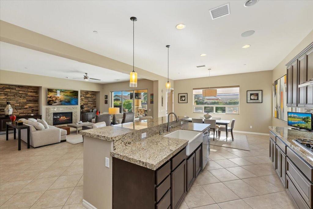 MLS #219139758DA image #18