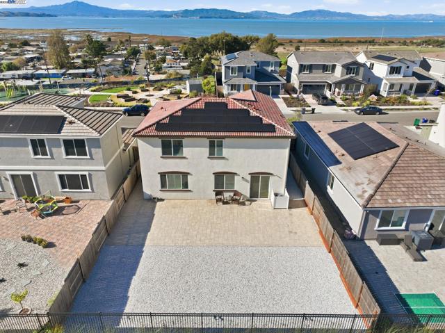 4158 Markovich Ct, Richmond CA: https://media.crmls.org/mediaz/b6399ede-f278-4593-bcec-a8b74424d20f.jpg