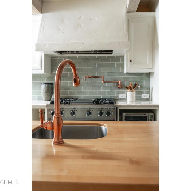 840 Ivy Lane, Montecito CA: https://media.crmls.org/mediaz/b639df6f-96b8-400a-96fa-5fc6092b2f8b.jpg
