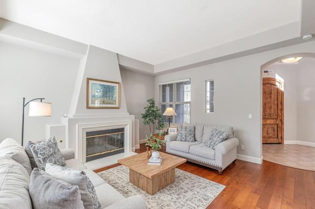 2645 Muirfield Way, Gilroy CA: https://media.crmls.org/mediaz/b639e128-1b45-4353-86f3-c8086af30c4f.jpg