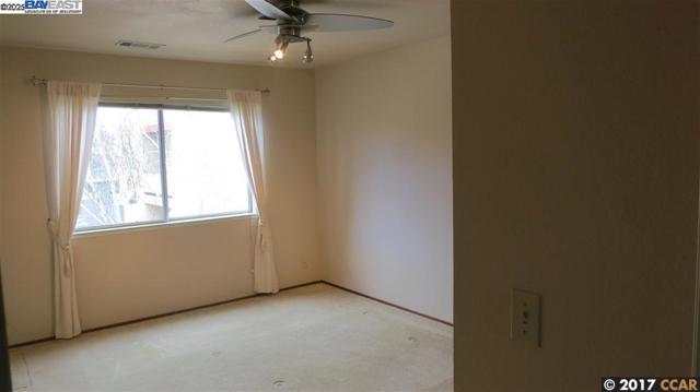 1310 Walden Rd, Walnut Creek CA: https://media.crmls.org/mediaz/b639f06a-60ea-433a-b9a8-165bfdc076c0.jpg