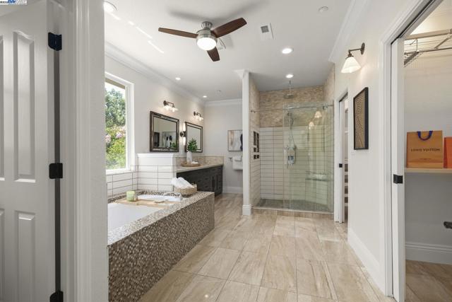 86 Candleston Place, Alamo CA: https://media.crmls.org/mediaz/b63b2367-02d3-413e-abef-a1fdae3fc1b4.jpg