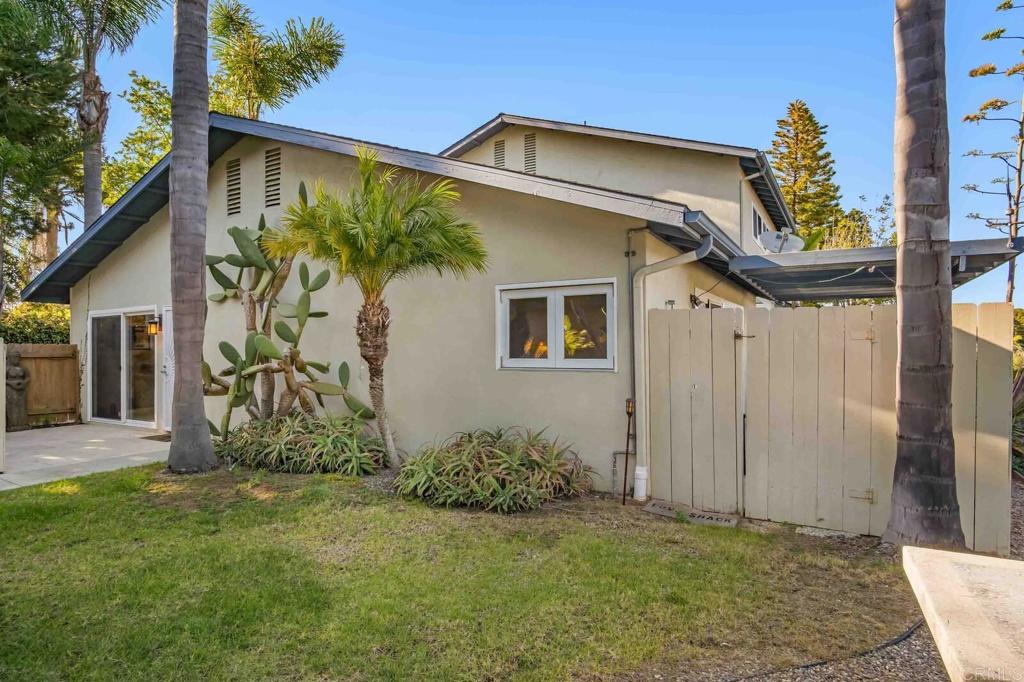 646 Solana Circle