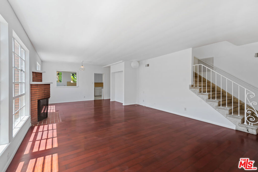 MLS #25587447 image #5