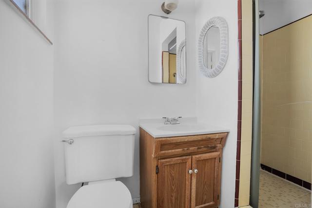 Detail Gallery Image 12 of 28 For 1003 Manchester, National City,  CA 91950 - 3 Beds | 2 Baths