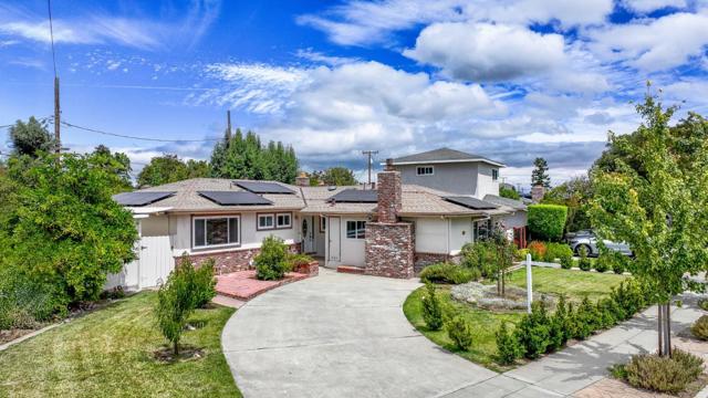 857 Peach Avenue, Sunnyvale CA: https://media.crmls.org/mediaz/b63d8cfe-b1aa-4c3d-90bf-661c6e7276fc.jpg