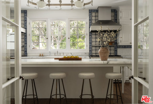 Image 8 of 48 For 771 Garden Lane