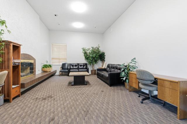 20212 Northcove Square, Cupertino CA: https://media.crmls.org/mediaz/b63e7857-ec0d-4cad-bef8-2e5bdef44e90.jpg