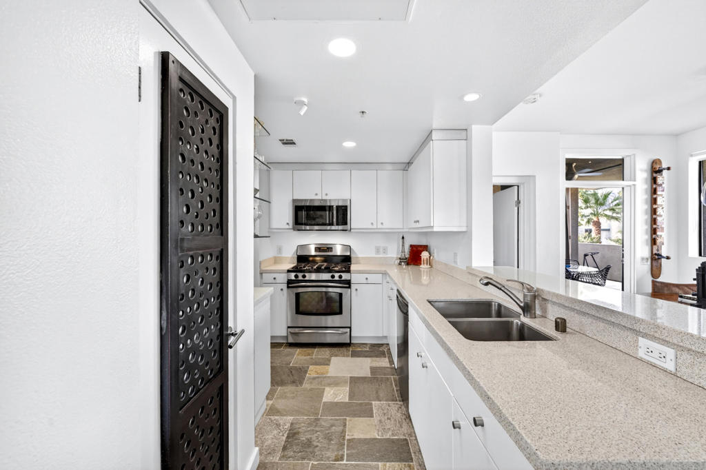 MLS #219141648DA image #10