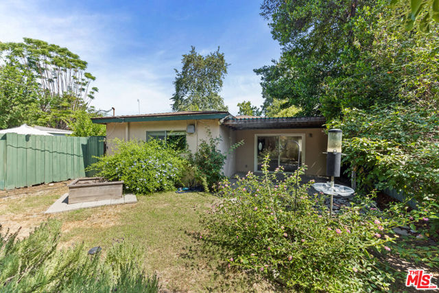22100 Dumetz Road photo 6