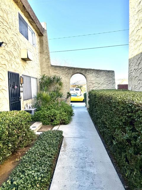 Image 1 of 22 For 1149 Emerald Avenue