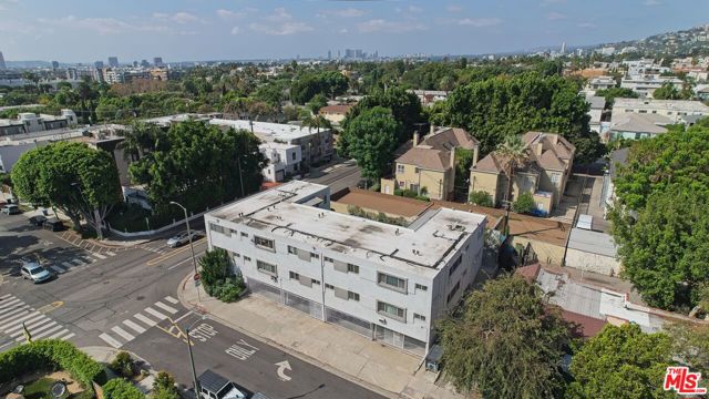 7205 Fountain Avenue photo 3