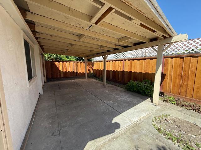 835 Saraband Way, San Jose CA: https://media.crmls.org/mediaz/b6407f64-a7f4-43c9-87c8-6d685c177182.jpg