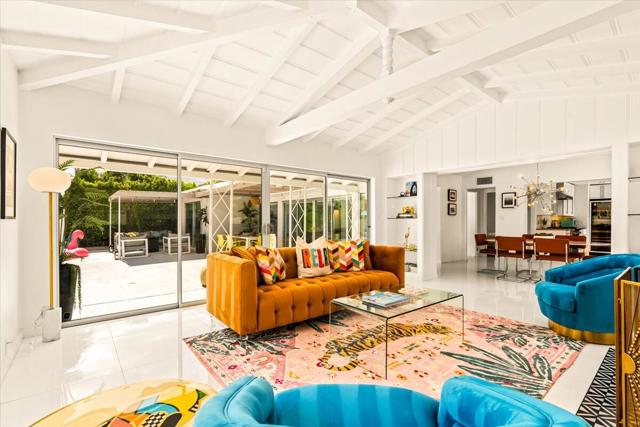 2331 N Cardillo Avenue, Palm Springs, CA 92262