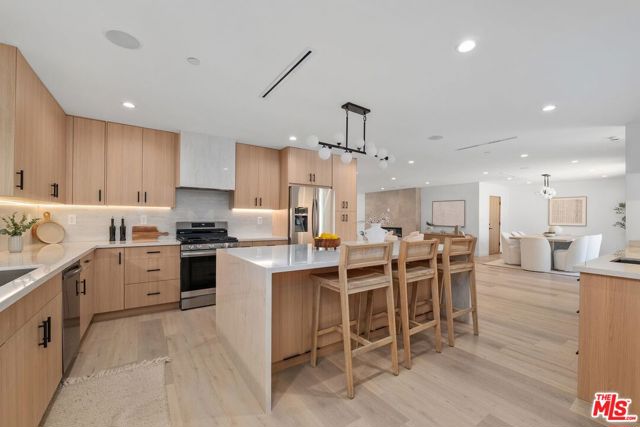 3 Bed Home for Sale in Encino, California