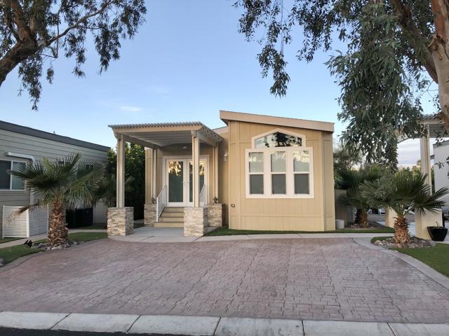 74711 Dillon Rd Spc 1017, Desert Hot Springs CA: https://media.crmls.org/mediaz/b642f649-5015-4cf3-bbd1-c8ffae418230.jpg