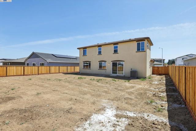 5204 Cardinal Court, Antioch CA: https://media.crmls.org/mediaz/b6431b8d-66ee-4d44-be45-54e691c4f9a6.jpg