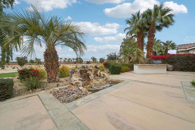 81206 Barrel Cactus Road, La Quinta CA: https://media.crmls.org/mediaz/b643eda8-25d7-4b6e-81e7-6f3e348e66fa.jpg