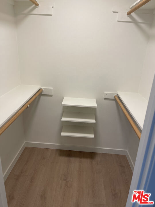 15480 Antioch Street, Pacific Palisades CA: https://media.crmls.org/mediaz/b6465270-557f-4c9b-9aea-706a2350f42c.jpg