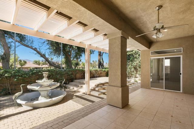 Image 4 of 29 For 77619 Ashberry Court