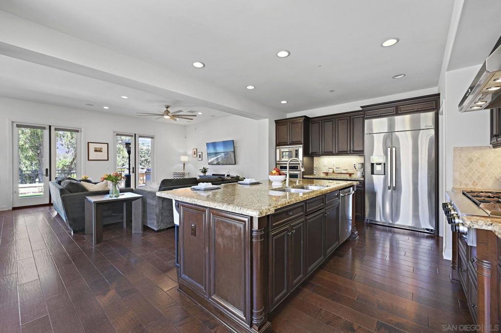 MLS #250043507SD image #13