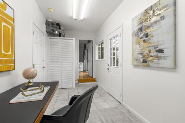 2741 Doverton Square, Mountain View CA: https://media.crmls.org/mediaz/b647c40c-841e-4ec1-bc3d-52af548a067e.jpg