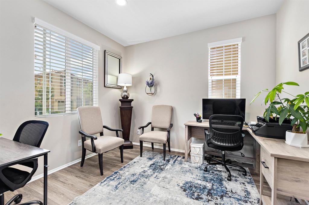 MLS #250029469SD img 10