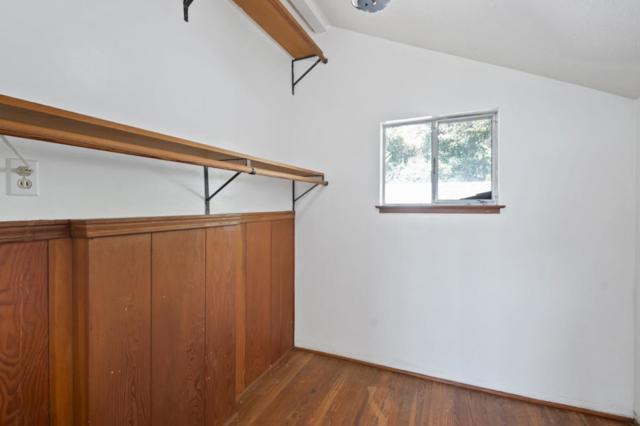 10981 Edgemont Drive, San Jose CA: https://media.crmls.org/mediaz/b648cc00-a8a3-43c4-aed8-9e729b9fbe68.jpg