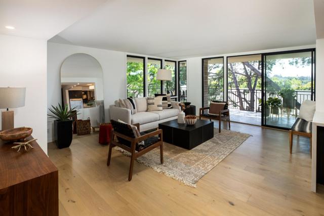 360 Everett Avenue, Palo Alto CA: https://media.crmls.org/mediaz/b64904ea-6514-4504-8b4b-801493116a9d.jpg