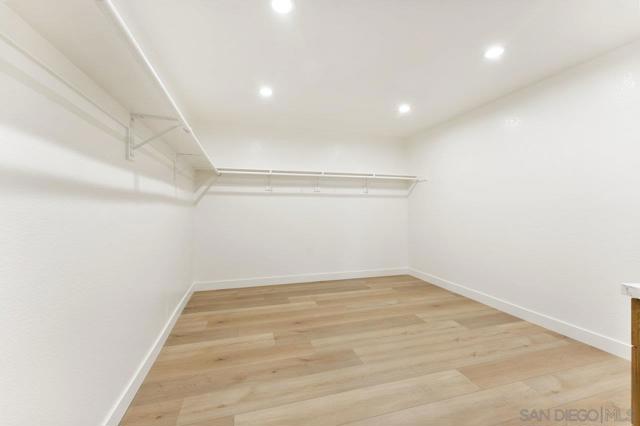 2047 Via Del Torrie, Alpine CA: https://media.crmls.org/mediaz/b64979a1-4701-4a64-a3f7-e0cd9df73664.jpg