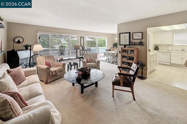 1301 Leisure Ln, Walnut Creek CA: https://media.crmls.org/mediaz/b64a695b-80cb-4f2c-aefe-60f7d74a49ba.jpg
