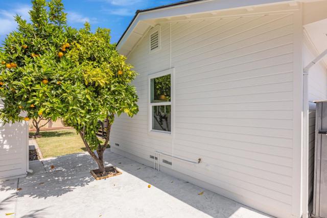 37723 Brayton Street, Fremont CA: https://media.crmls.org/mediaz/b64bb6cc-a57e-4f15-b935-7642b95cbce5.jpg