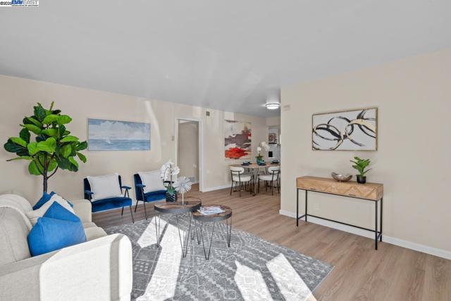 Image 1 of 34 For 2078 Fairbanks