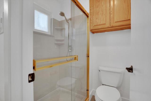 42783 Lerwick Street, Fremont CA: https://media.crmls.org/mediaz/b64ca13d-9ead-410d-b4e0-b7669adce663.jpg