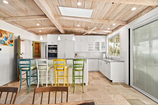 Detail Gallery Image 15 of 60 For 1615 Ocean Front St, San Diego,  CA 92107 - 2 Beds | 2 Baths